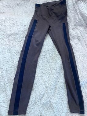 Athleta Gray Striped Performance Leggings with Subtle Blue Tint and Navy trim